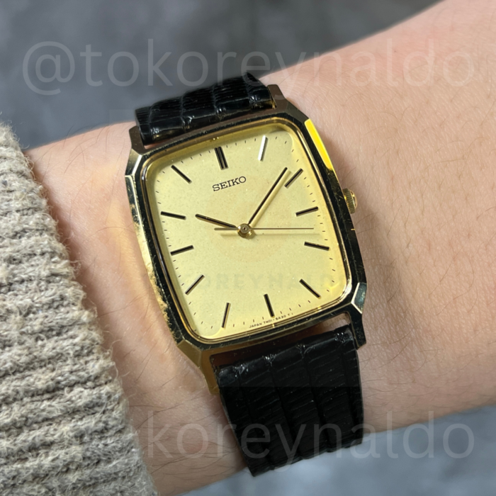 JAM TANGAN VINTAGE SEIKO 7N0-5A30 SQUARE GOLD TONE CHAMPAGNE GLITTER DIAL (LX1976)