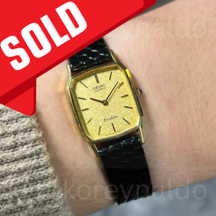 JAM TANGAN VINTAGE SEIKO EXCELINE 8420-5750 SQUARE GOLD PLATED GOLD TEXTURE DIAL (LX1958)