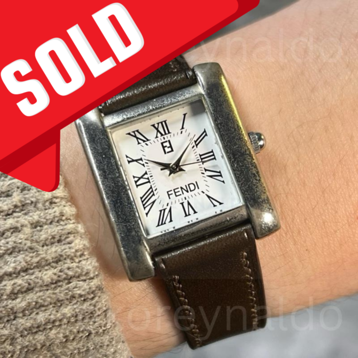 JAM TANGAN VINTAGE FENDI 1D/2577 SQUARE SILVERTONE WHITE DIAL ROMAN INDEX (LX1985)