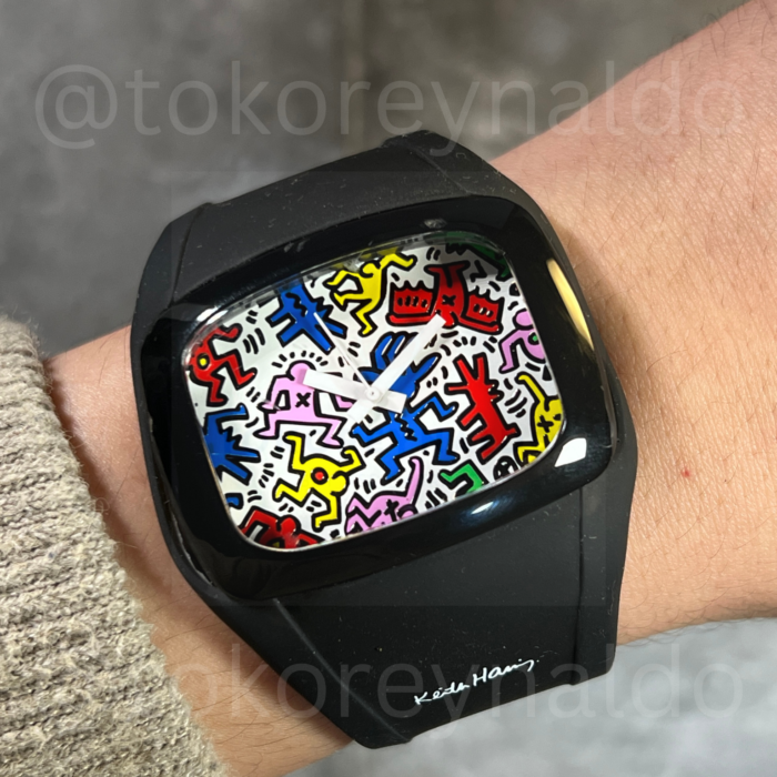 JAM TANGAN ODM x KEITH HARING BLACK SILICONE BAND WITH COLORFUL ART DIAL (LX1966)