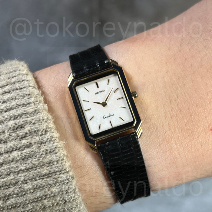 JAM TANGAN VINTAGE SEIKO EXCELINE 1220-5390 SMALL TANK TWO TONE TUNGSTEN WHITE TEXTURE DIAL (LX2100)