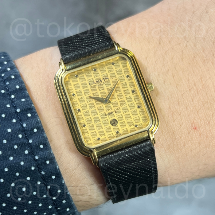 JAM TANGAN VINTAGE LANVIN SQUARE G0LD TONE G0LD TEXTURED DIAL (LX2072)