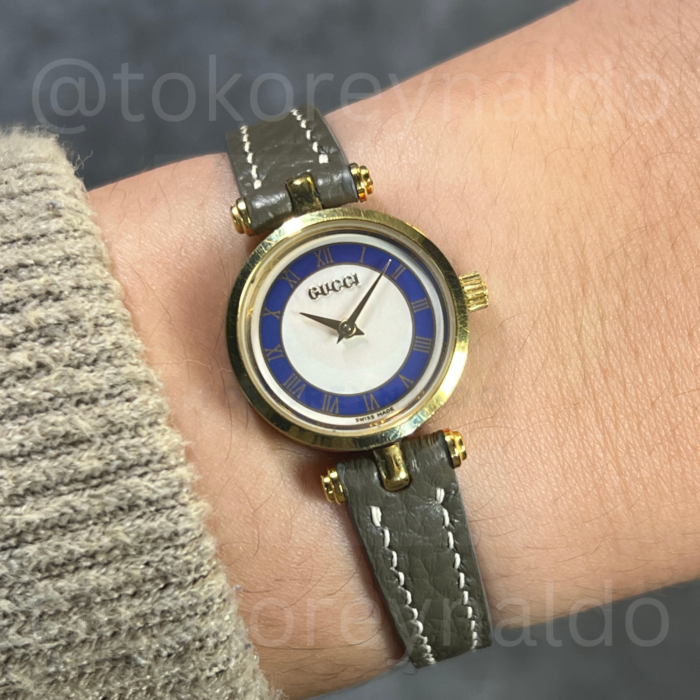 JAM TANGAN VINTAGE GUCCI 2000L ROUND G0LD PLATED BLUE DIAL ROMAN INDEX (LX2174)