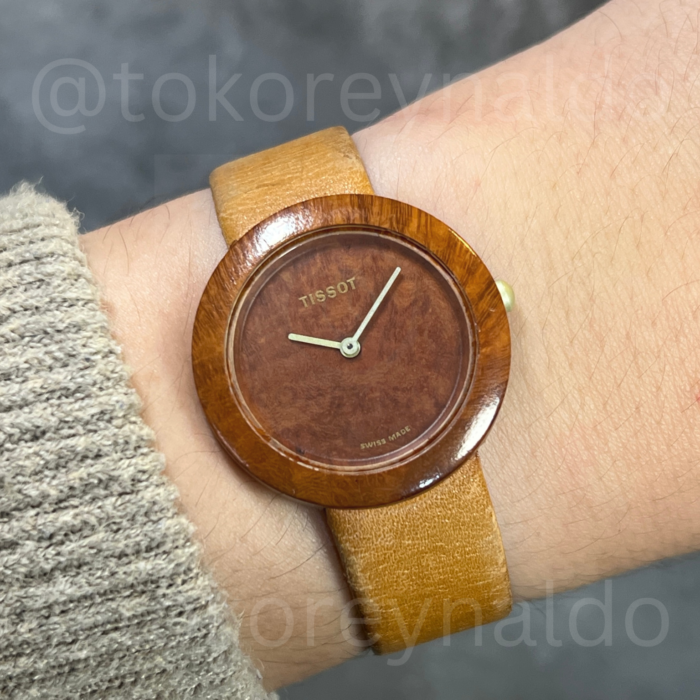 JAM TANGAN VINTAGE TISSOT WOODWATCH W 150 ROUND BROWN WOODEN CASE MAPPLE-LIKE DIAL (LX2351)