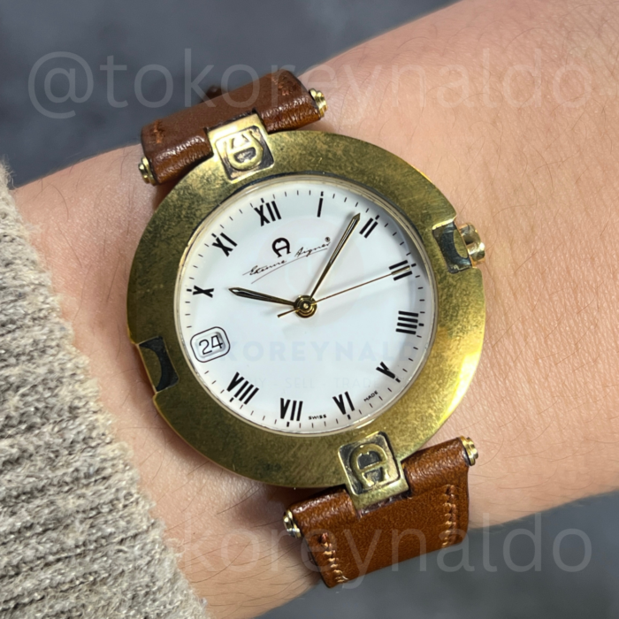 JAM TANGAN VINTAGE AIGNER 464.117 "UFO G0LD TONE WHITE DIAL ROMAN INDEX (LX2419)