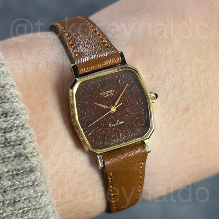 JAM TANGAN VINTAGE SEIKO EXCELINE 1221-5010 OCTAGONAL GOLD PLATED B0RDEAUX AVVENTURINE DIAL (LX2563)