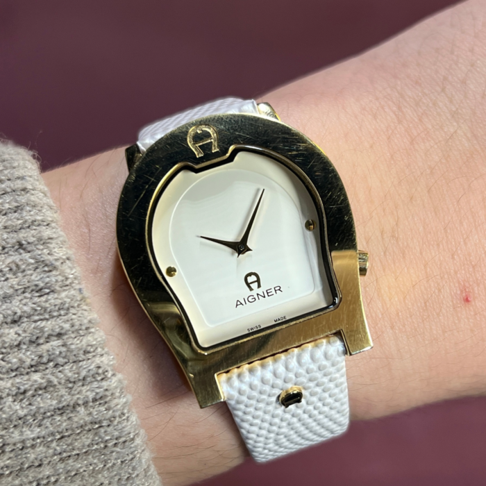 JAM TANGAN AIGNER VERONA A01100 HORSESHOE GOLD PLATED IVORY DIAL (LX2597)